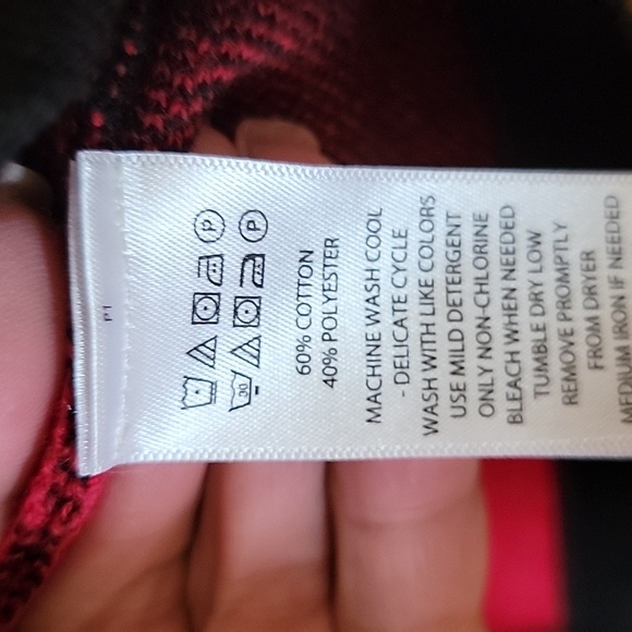 Adrienne Vittadini Red and Black Plaid Jacket - Picture 5 of 5